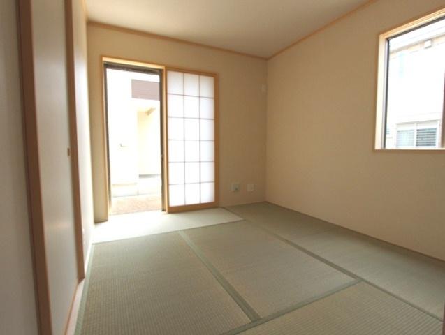 Non-living room. Japanese-style room (similar)