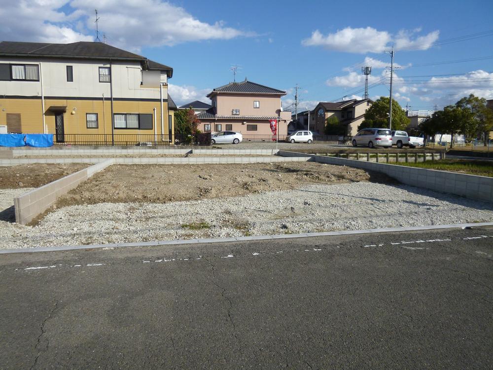 Other local. Current Status Photos: 1 Building