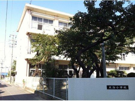 Primary school. Daiji Municipal Daiji to elementary school 852m