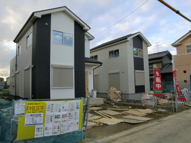 Local photos, including front road