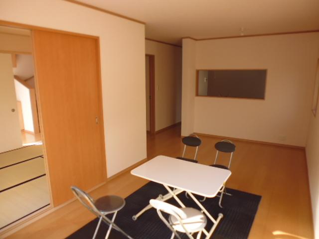 Living. 2013.11.21 Shooting