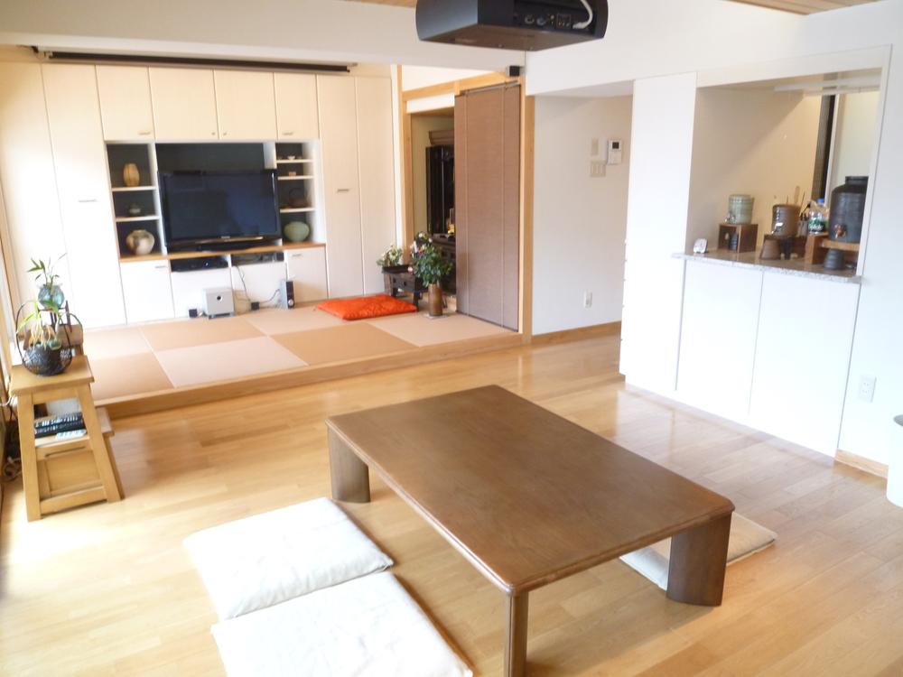 Living. Room (May 2013) Shooting