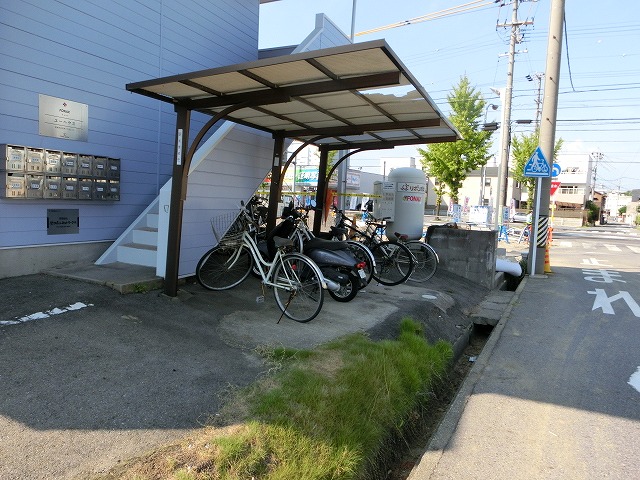 Other common areas. Bicycle-parking space