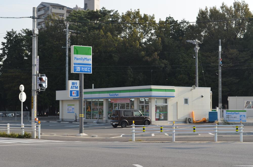 Convenience store. 154m to FamilyMart Anjo Sakurai Elementary School Kitamise