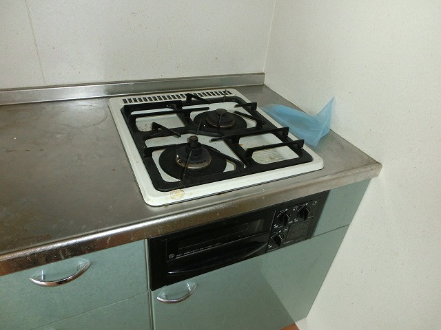 Other Equipment. Gas stove 2-neck