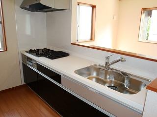 Same specifications photo (kitchen)