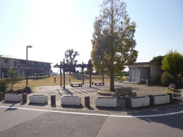 park. 80m to the park