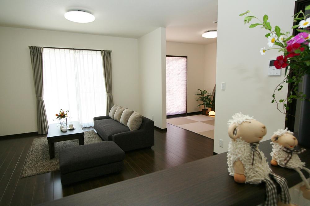 Living. Sophisticated space of calm in the dark colors. 