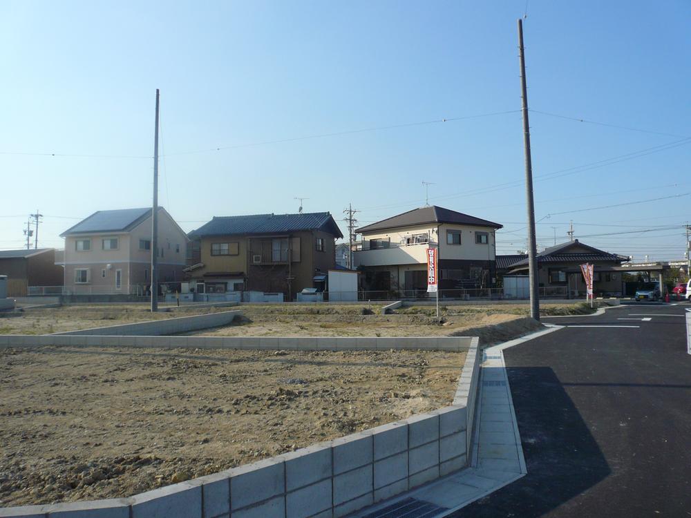 Local appearance photo. Local (12 May 2013) Shooting