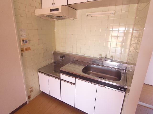 Kitchen. It can be used spacious