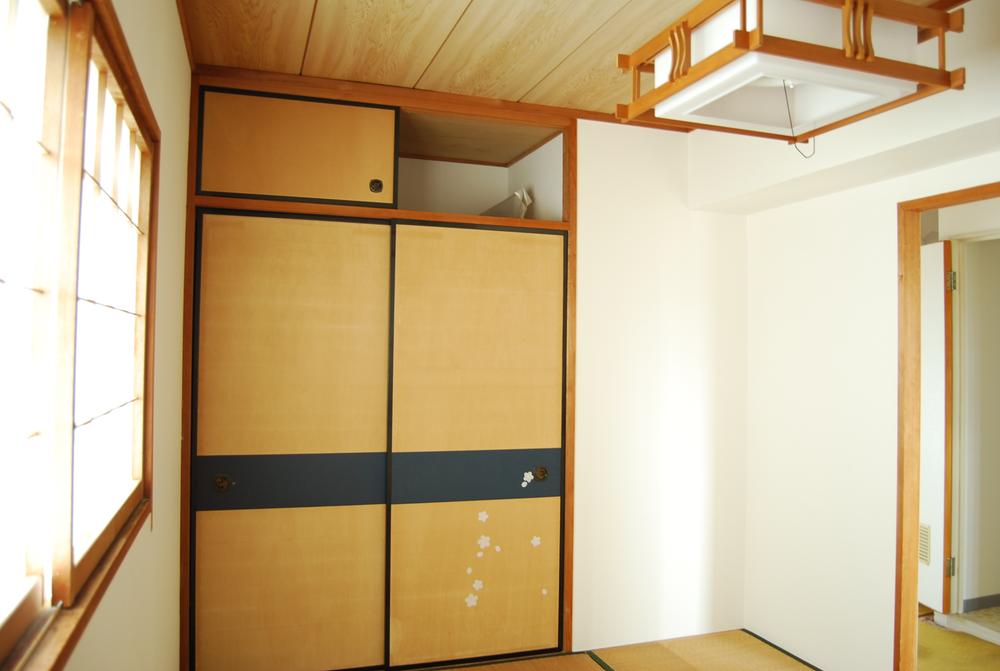 Non-living room. Indoor (September 2013) Shooting