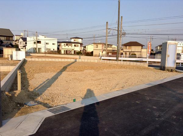 Local appearance photo. Local 2013 in early December shooting