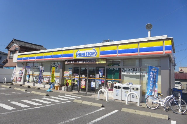 Convenience store. MINISTOP Bihai 60m to Sakurai store (convenience store)