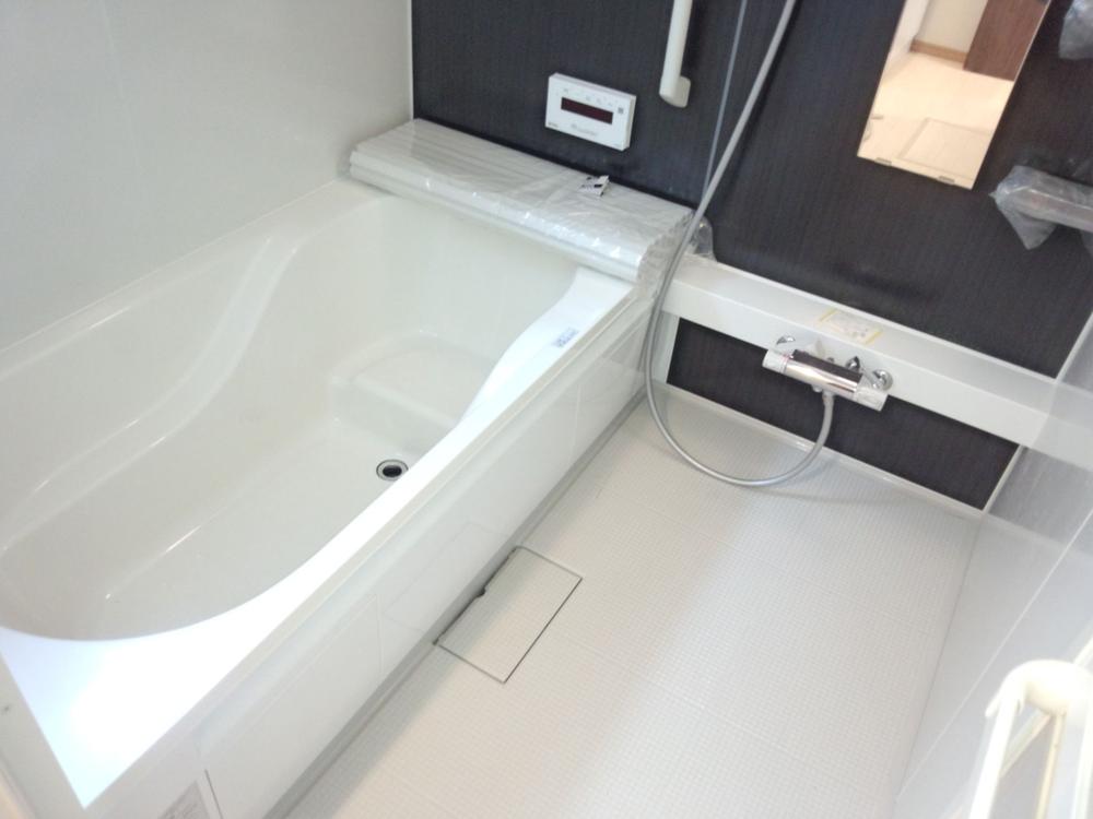 Same specifications photo (bathroom). Hitotsubo type, With bathroom dryer