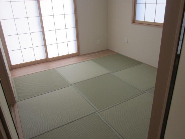 Same specifications photos (Other introspection). Indoor (12 May 2013) Shooting