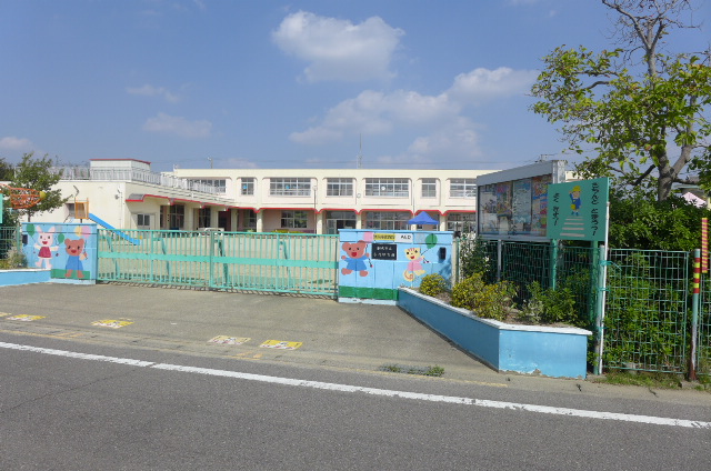 kindergarten ・ Nursery. Ogawa nursery school (kindergarten ・ 2010m to the nursery)