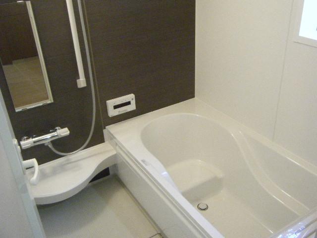 Bathroom. Bathroom for more than a tsubo Bathroom Dryer ・ With heating