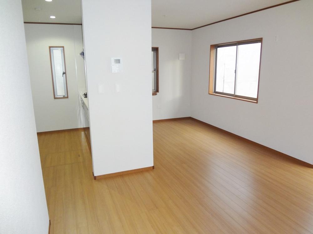 Living. Indoor (11 May 2013) Shooting