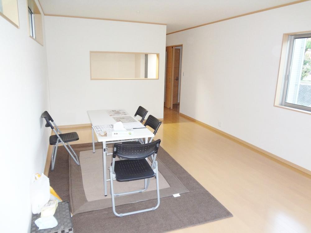 Living. Indoor (10 May 2013) Shooting