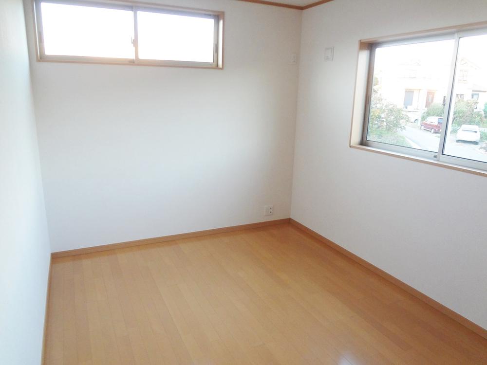 Non-living room. Indoor (10 May 2013) Shooting