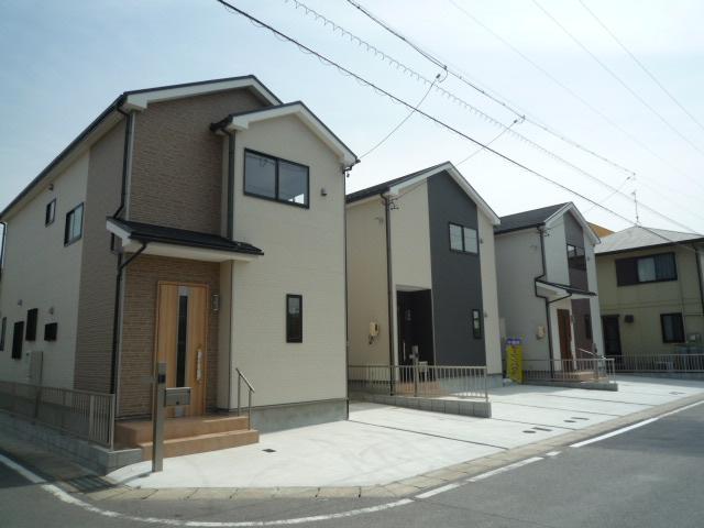 Local appearance photo. Same specifications