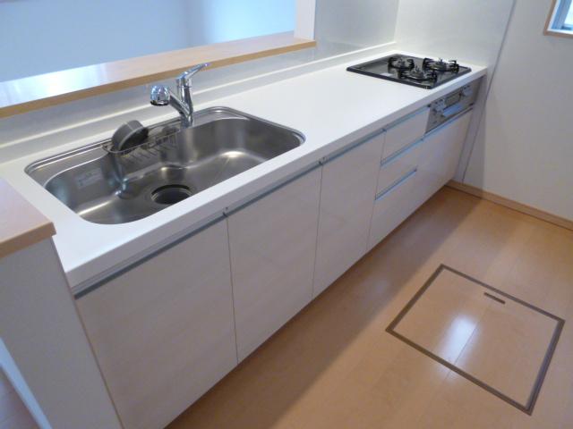 Kitchen. Same specifications