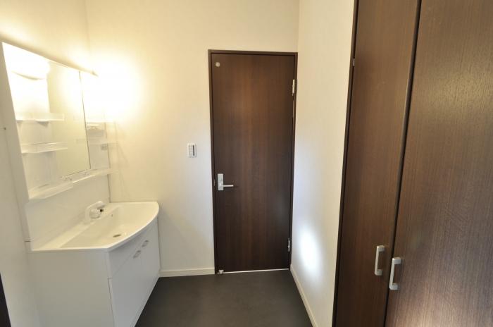 Other introspection. It will be our construction case, Washroom part. 