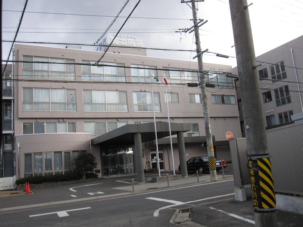 Hospital. Fukaya Board 557m to Fuji hospital
