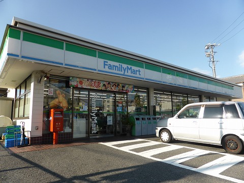 Convenience store. 856m to FamilyMart Tanida Machiten (convenience store)