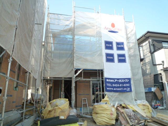 Local appearance photo. Local (11 May 2013) Shooting