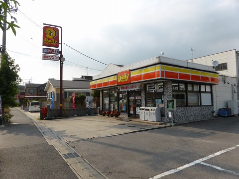 Convenience store. Daily Yamazaki Chiryu Torii 3-chome up (convenience store) 289m