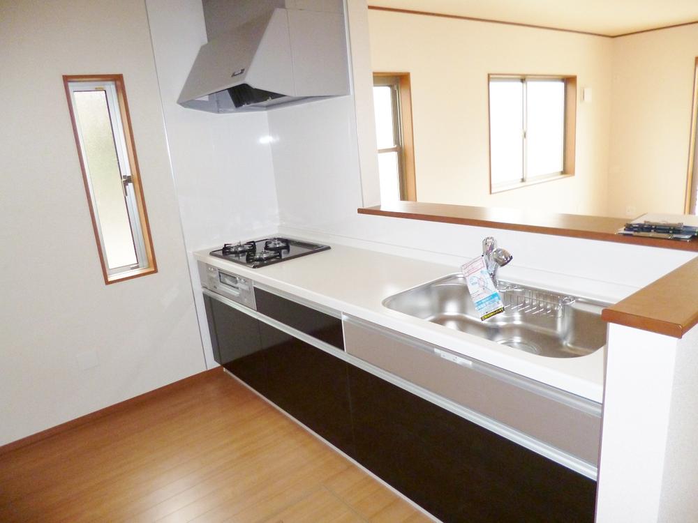 Kitchen. Indoor (12 May 2013) Shooting 1 Building