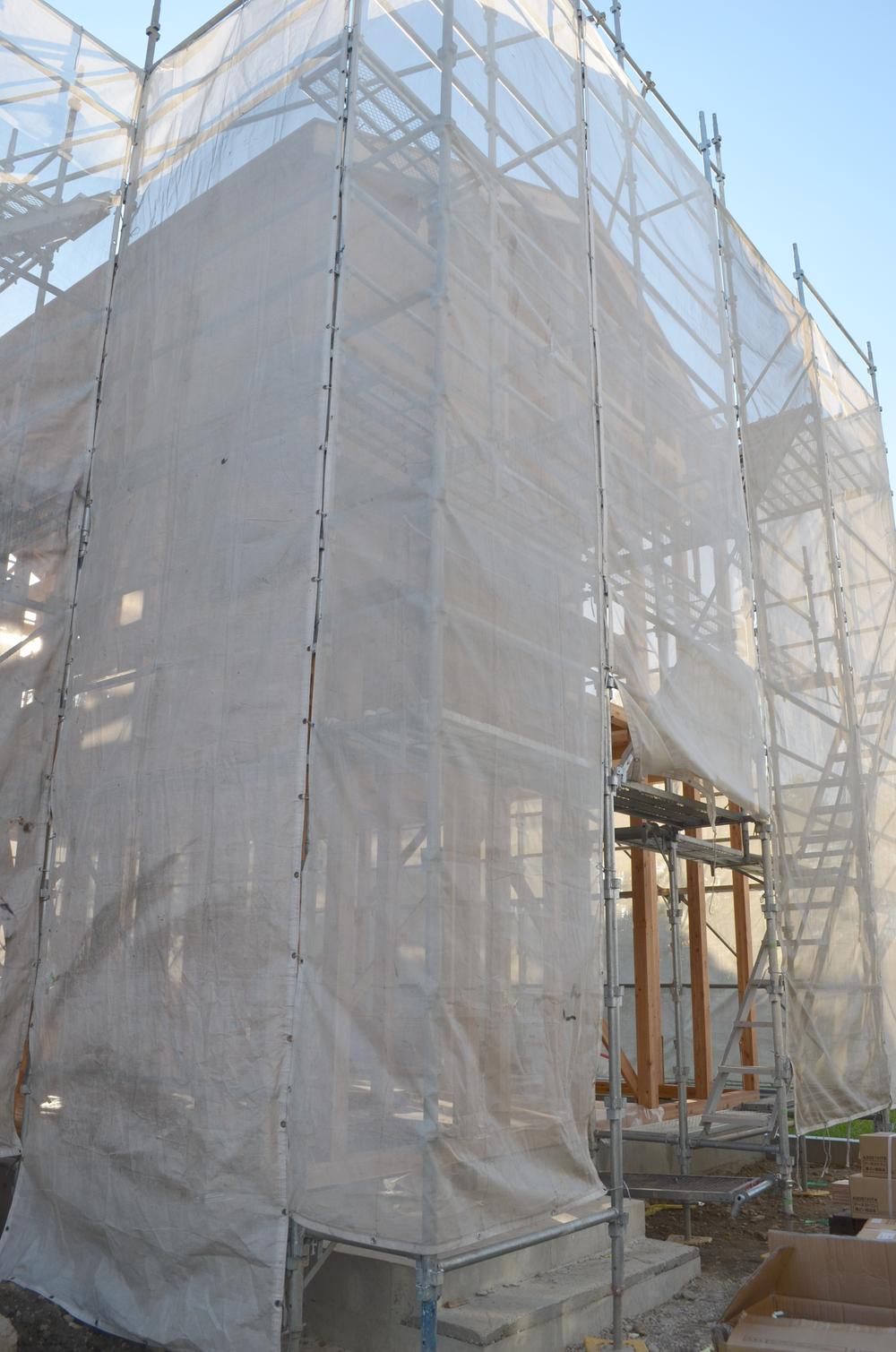 Local appearance photo. Building 3