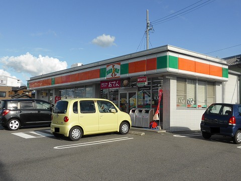 Convenience store. Thanks Chiryu Tanida store up (convenience store) 431m