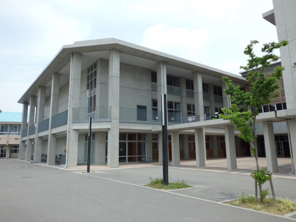 Junior high school. Chita Municipal Chita until junior high school 2010m