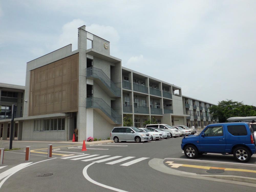 Junior high school. Chita Municipal Chita until junior high school 2240m