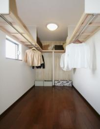 Building plan example (introspection photo). Walk-in closet