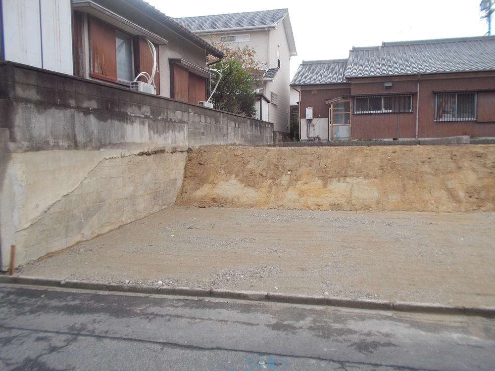 Local appearance photo. "Toyo-town higashiura Morioka No. 2 place " Local 2013 November shooting