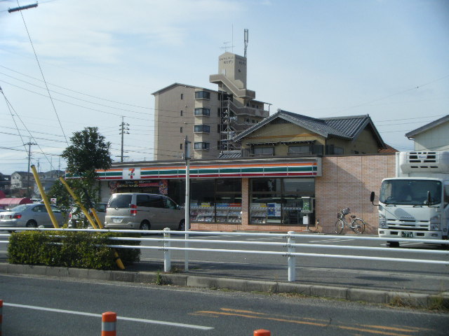 Convenience store. Seven-Eleven Taketoyo Sunagawa Hashiminami store up (convenience store) 1014m