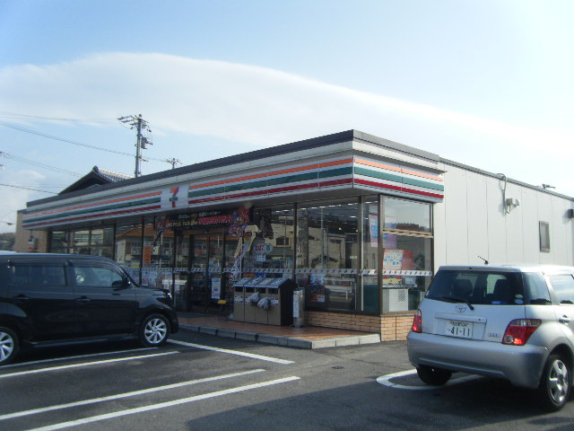 Convenience store. Seven-Eleven Minamichita Mihama Okuda store up (convenience store) 433m