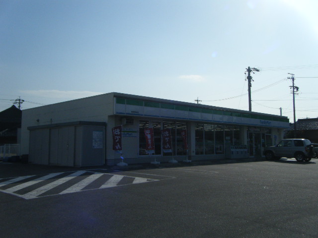 Convenience store. FamilyMart Mihama Okuda store up (convenience store) 659m
