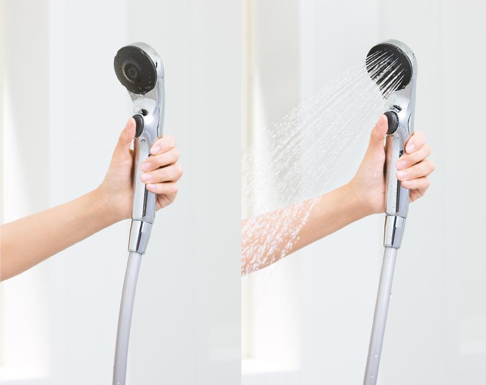 Other Equipment. Put out by simply pressing the hand of the button ・ One-stop showers operation to stop can be performed. 