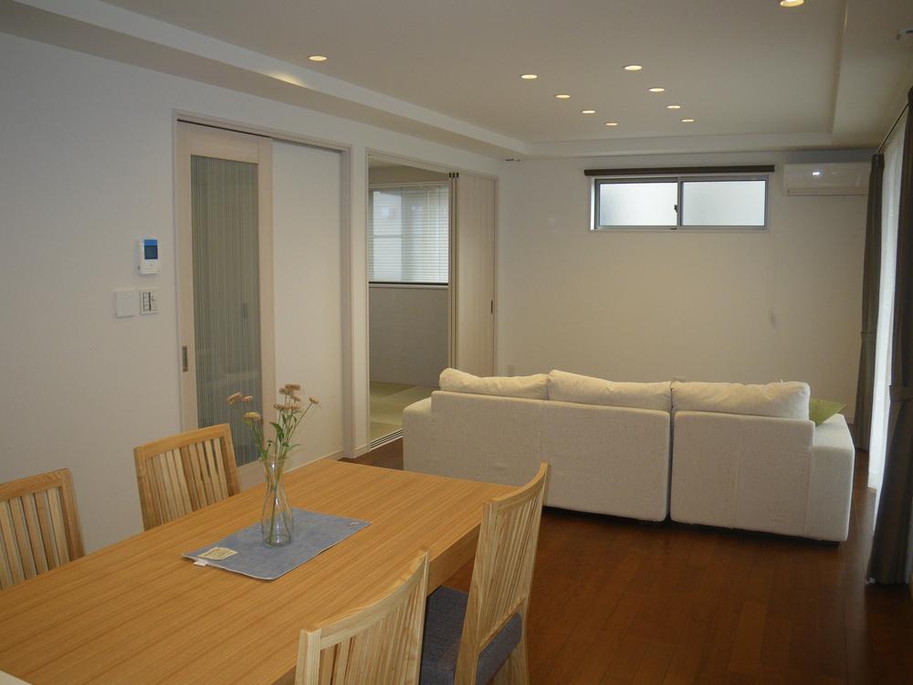 Same specifications photos (Other introspection). ■ 11-14 No. land LDK Arrange the furniture placement wide LDK of one floor is in accordance with the occasional purpose.