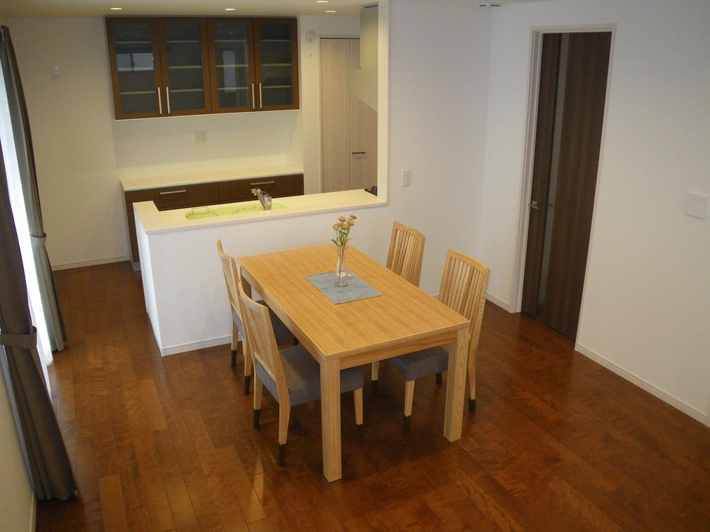 Same specifications photos (Other introspection). ■ 11-14 No. land Dining around You can talk while cooking, It is a good layout of the outlook that thought around the woman's eyes.