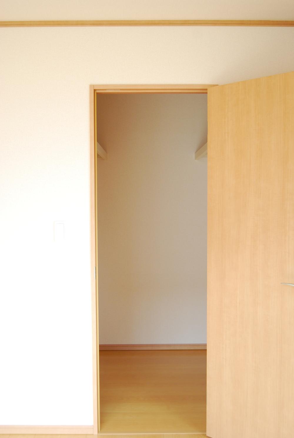 Receipt. Room (August 2013) Shooting