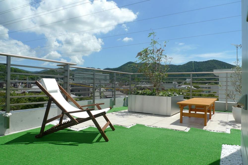 Same specifications photos (Other introspection). Rooftop balcony same specifications Photos