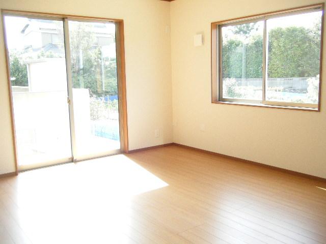 Same specifications photos (living).  ※ In fact the different