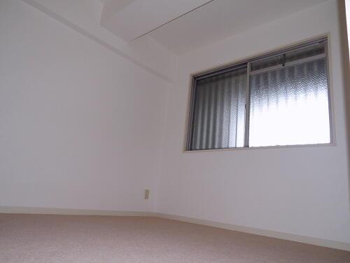 Non-living room. Western-style 2