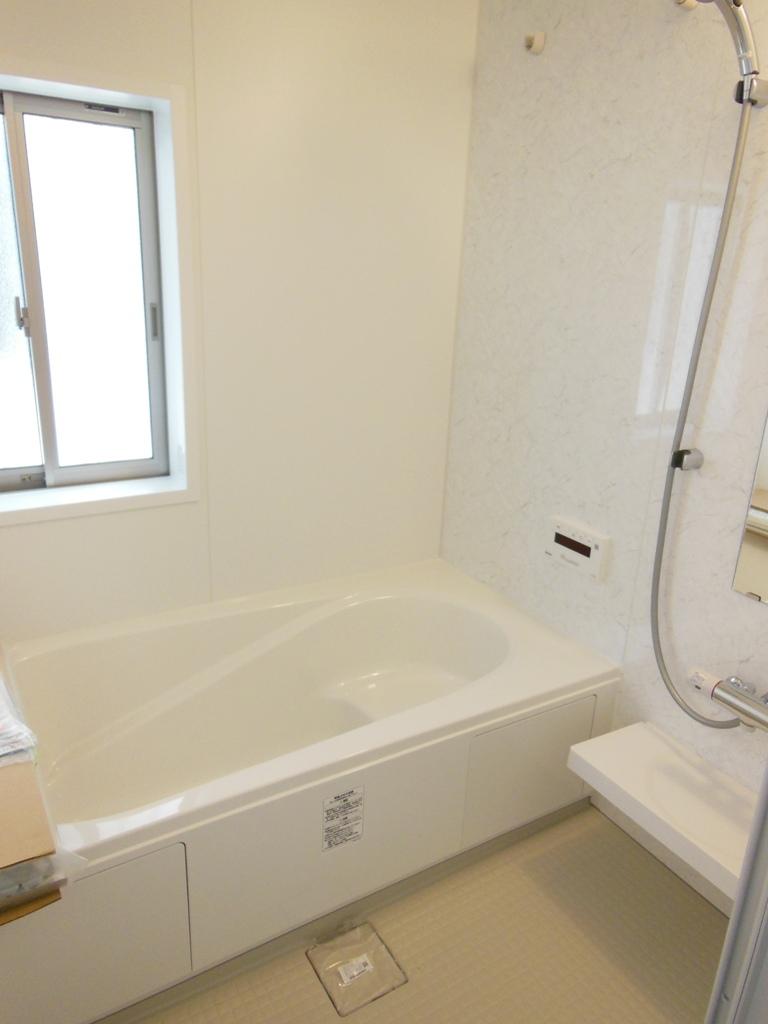 Bathroom. Building 2 bathroom