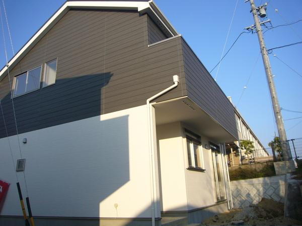 Local appearance photo. Local (12 May 2013) Shooting